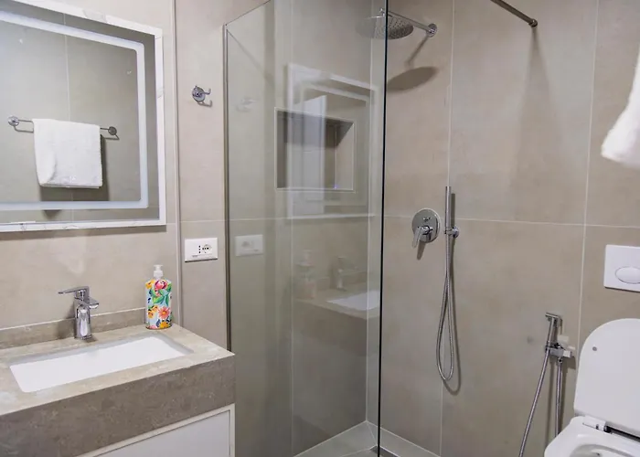 公寓 Modern 2-bedroom In The Heart Of